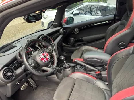 COOPER 2.0 16V Twinpower John Cooper Works