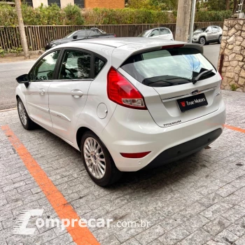 FIESTA 1.6 Titanium Hatch 16V