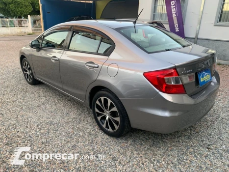 Civic 2.0 16V 4P FLEX LXR AUTOMÁTICO
