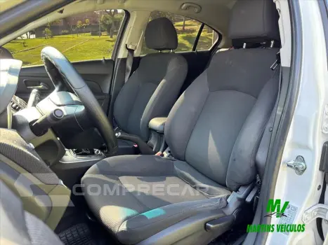 CRUZE 1.8 LT 16V FLEX 4P MANUAL