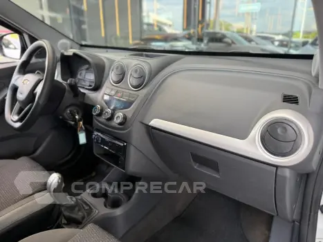MONTANA 1.4 MPFI LS CS 8V FLEX 2P MANUAL