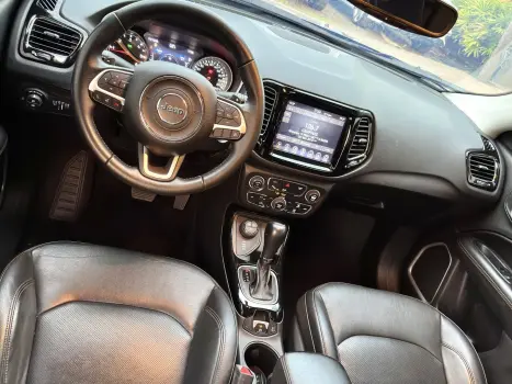 COMPASS 2.0 16V DIESEL LIMITED 4X4 AUTOMÁTICO