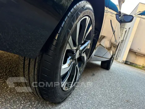 ONIX 1.0 Turbo Plus Premier