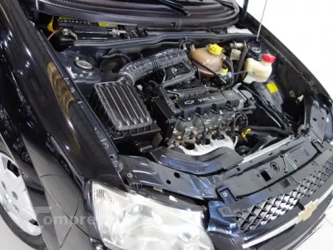 CLASSIC - 1.0 MPFI LS 8V 4P MANUAL