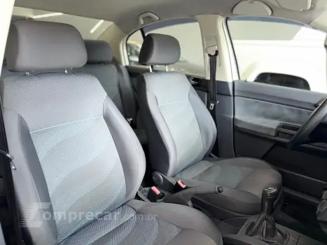 POLO SEDAN 1.6 MI 8V
