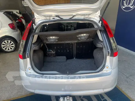 Fiesta 1.6 8V Flex/Class 1.6 8V Flex 5p