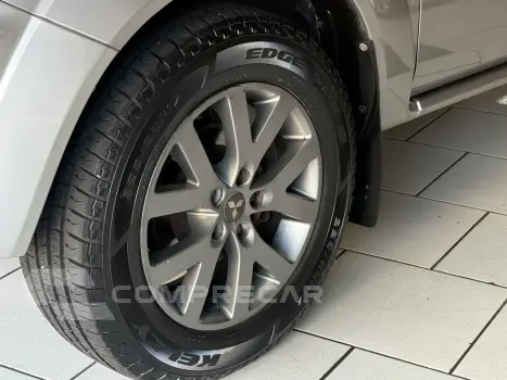 PAJERO TR4 2.0 4X2 16V 140CV FLEX 4P AUTOMÁTICO
