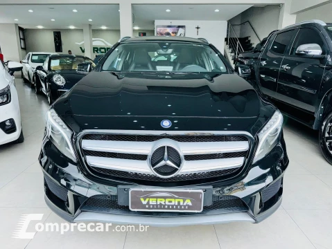 Mercedes-Benz GLA 250 2.0 16V Turbo Sport 4matic 4 portas