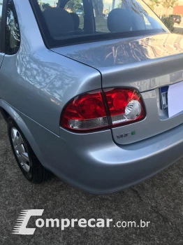CORSA 1.0 MPFI Classic Sedan 8V