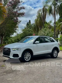 Audi Q3 1.4 TFSI Ambiente 4 portas