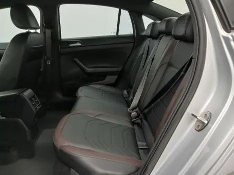 VIRTUS 1.0 200 TSI HIGHLINE AUTOMÁTICO