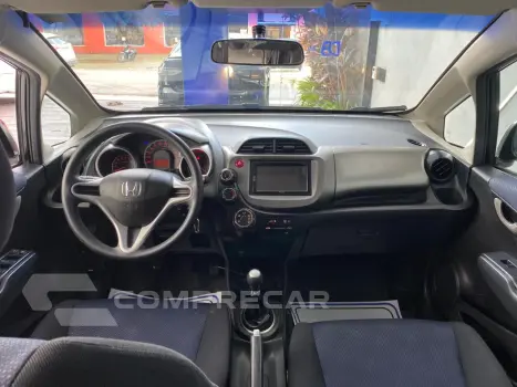 Fit LX 1.4/ 1.4 Flex 8V/16V 5p Mec.