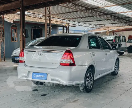 ETIOS 1.5 XLS Sedan 16V