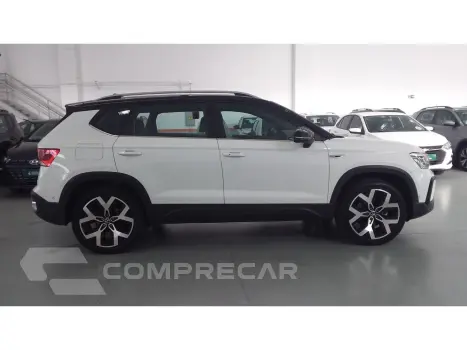 TAOS 1.4 250 TSI TOTAL FLEX HIGHLINE AUTOMÁTICO
