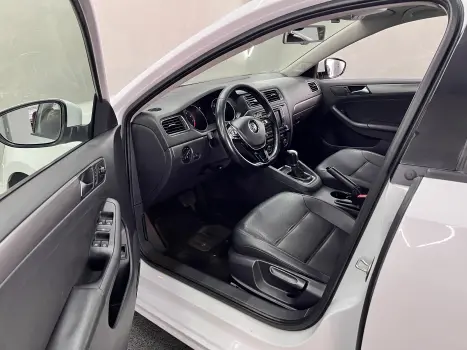 JETTA 1.4 16V TSI Comfortline