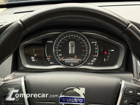 XC60 2.4 D5 Momentum AWD