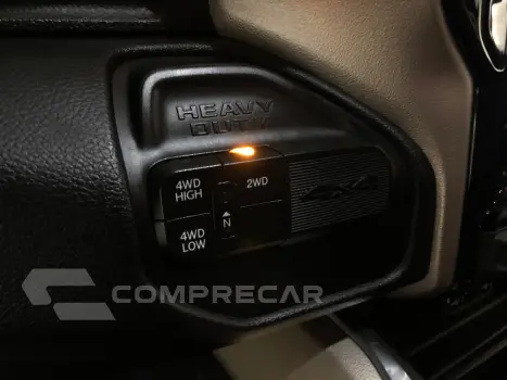 2500 6.7 I6 Turbo Diesel Laramie Cd 4X4 Automático