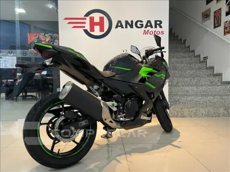 NINJA 400