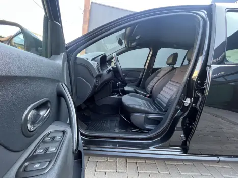 SANDERO Intense Flex 1.6 16V 5p Aut.