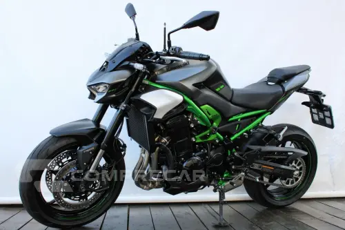 KAWASAKI Z900