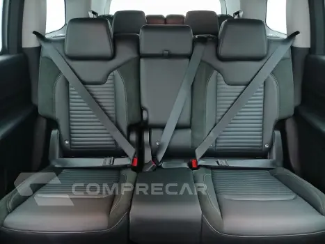 COMMANDER 1.3 T270 TURBO FLEX LIMITED AT6