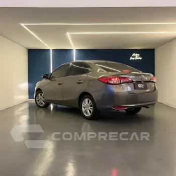 YARIS XL Sedan 1.5 Flex 16V 4p Aut.