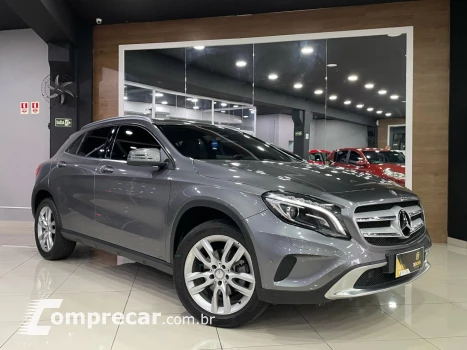 Mercedes-Benz GLA 200 1.6 CGI ENDURO 16V TURBO FLEX 4P AUTOMÁTICO 4 portas