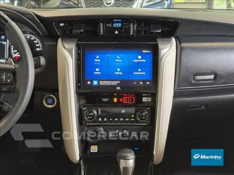 HILUX SW4 2.8 D-4D TURBO DIESEL DIAMOND 7L 4X4 AU