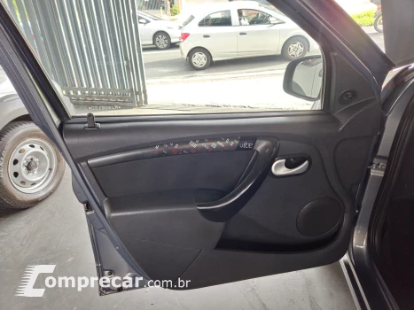 Renault SANDERO 1.6 Vibe 8V 4 portas
