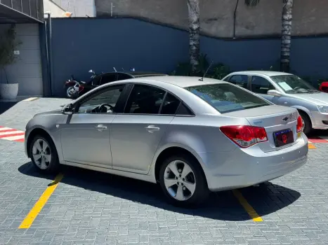CRUZE 1.8 LT 16V