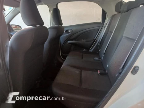 ETIOS 1.5 X Plus Sedan 16V
