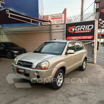 Hyundai TUCSON 2.0 MPFI GLS 16V 143cv 2WD 4 portas