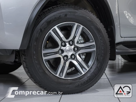 HILUX SW4 2.7 SRV 7 Lugares 4X2 16V