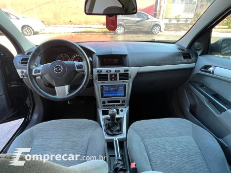 VECTRA 2.0 MPFI Elegance 8V 140cv