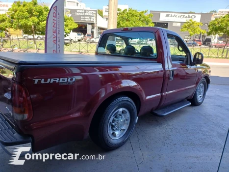 F-250 3.9 XL S SUPER DUTY CABINE SIMPLES DIESEL