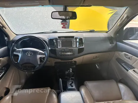 HILUX SW4 3.0 SRV 4X4 7 Lugares 16V Turbo Intercooler