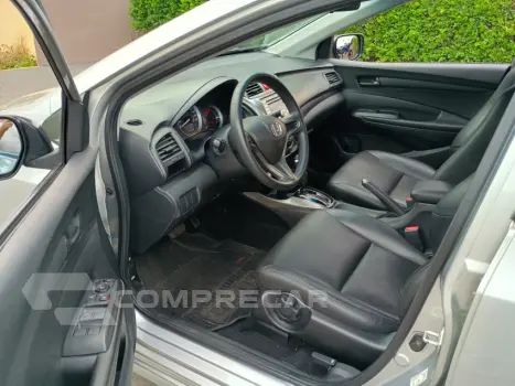 CITY 1.5 LX Sedan 16V