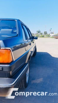 SANTANA 2.0 GLS 8V
