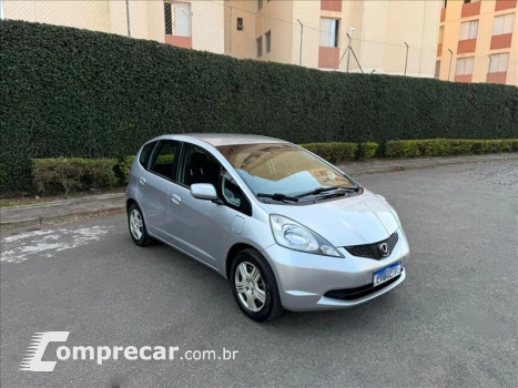 Honda FIT 1.4 DX 16V 4 portas