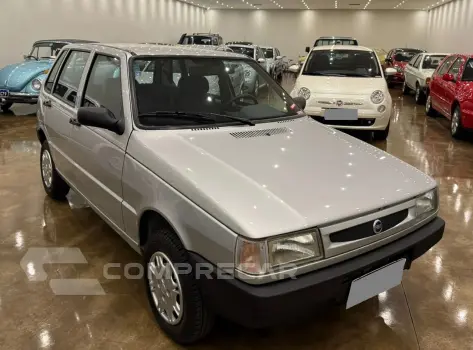 Fiat UNO 1.0 Mille 8V 4 portas