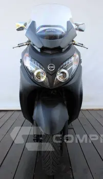 DAFRA MAXSYM 400i
