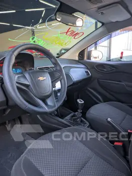 ONIX HATCH LT 1.0 8V FlexPower 5p Mec.