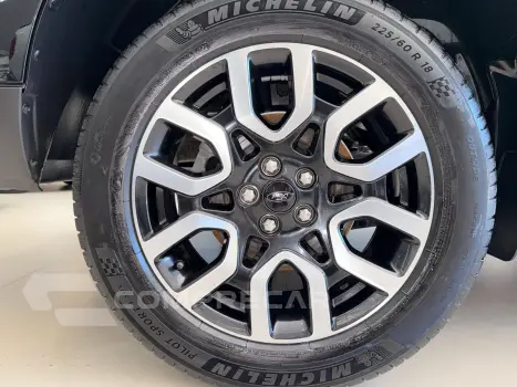MAVERICK 2.0 Ecoboost Lariat FX4