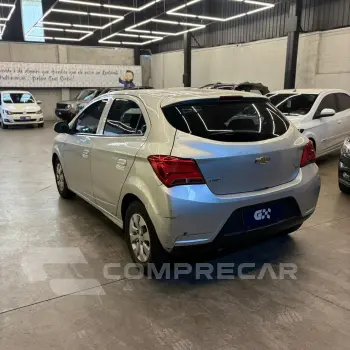 ONIX HATCH LT 1.0 8V FlexPower 5p Mec.