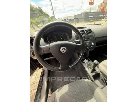 POLO SEDAN 1.6 MI 8V FLEX 4P MANUAL