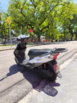 Lindy 125 Modelo sem Versão