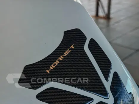 CB 600F Hornet