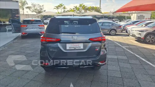 HILUX SW4 2.8 D-4D TURBO DIESEL SRX PLATINUM 7L 4