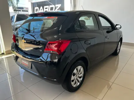 ONIX HATCH LT 1.0 8V FlexPower 5p Mec.