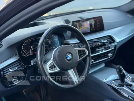 530E 2.0 16V Twinpower Híbrido M Sport Automático